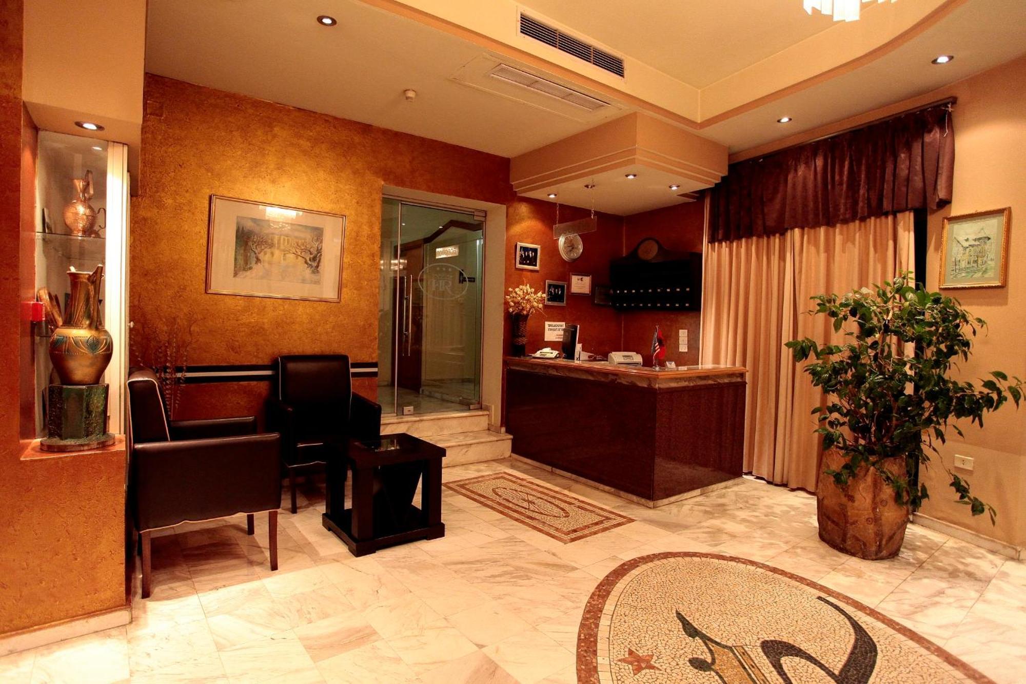 Hotel Regency Korce Exterior photo